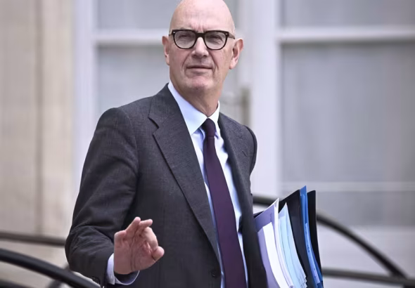 lerscur-68f211746e37b417380793