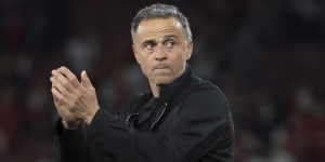Violences après la victoire du PSG : les questions sur la sécurité 2 Le coach du PSG, Luis Enrique